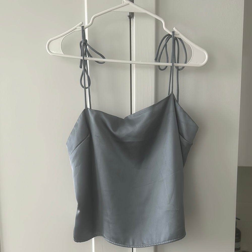 Superdown Gray Crop Tie Front Camisole